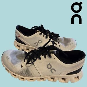 ON CLOUD X3 Running Shoes Size 10 Women’s in White and Black